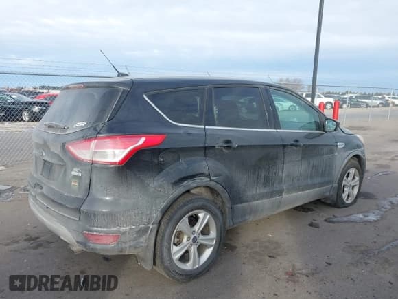 ✅ 2014 Ford Escape SE • VIN: 1FMCU9GX5EUD30043 • Лот: 41423273. Опубликован ранее на IAAI с пробегом 106 740 миль. Бесплатный доступ к архиву аукционных продаж из США и подробный отчёт об истории автомобиля на DreamBid. Изображение 4.