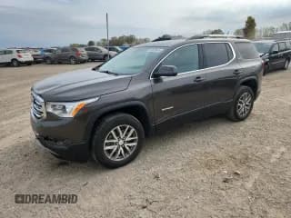 ✅ 2019 GMC Acadia SLE • VIN: 1GKKNLLS4KZ233701 • Lot: 86826645. Wystawiony na Copart z przebiegiem 103 999 mil. Bezpłatny archiwum sprzedaży aukcyjnych z USA i szczegółowy raport historii pojazdu na DreamBid. Zdjęcie 1.