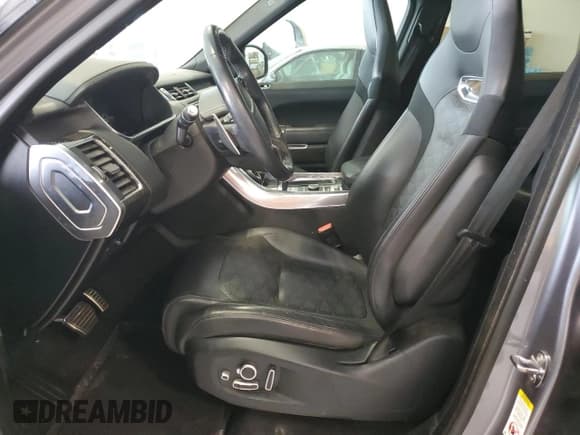 ✅ 2020 Land Rover Range Rover Sport SVR • VIN: SALWZ2RE9LA729082 • Lot: 72071705. Wystawiony na Copart z przebiegiem 43 534 mil. Bezpłatny archiwum sprzedaży aukcyjnych z USA i szczegółowy raport historii pojazdu na DreamBid. Zdjęcie 7.