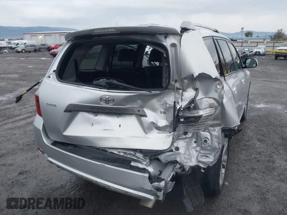 ✅ 2008 Toyota Highlander Sport • VIN: JTEES43A882084849 • Лот: 43682597. Опубликован ранее на IAAI с пробегом 161 849 миль. Бесплатный доступ к архиву аукционных продаж из США и подробный отчёт об истории автомобиля на DreamBid. Изображение 6.