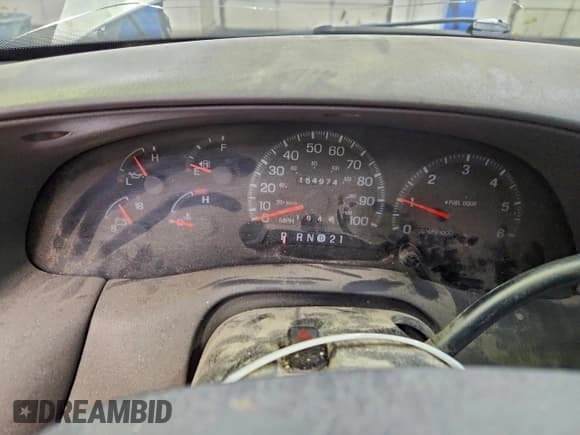 ✅ 1998 Ford F-250 • VIN: 1FTPX28L4WKA19832 • Лот: 94754475. Опубликован ранее на Copart с пробегом 154 974 миль. Бесплатный доступ к архиву аукционных продаж из США и подробный отчёт об истории автомобиля на DreamBid. Изображение 9.