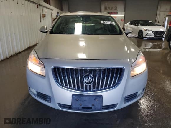 ✅ 2011 Buick Regal CXL RL2 • VIN: 2G4GP5EC3B9211112 • Lot: 92505295. Wystawiony na Copart z przebiegiem 169 599 mil. Bezpłatny archiwum sprzedaży aukcyjnych z USA i szczegółowy raport historii pojazdu na DreamBid. Zdjęcie 5.