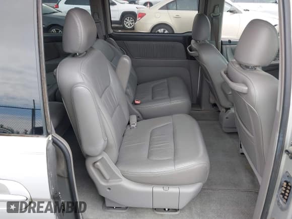 ✅ 2004 Honda Odyssey EX-L • VIN: 5FNRL18764B036904 • Lot: 42212028. Wystawiony na IAAI z przebiegiem 146 875 mil. Bezpłatny archiwum sprzedaży aukcyjnych z USA i szczegółowy raport historii pojazdu na DreamBid. Zdjęcie 8.