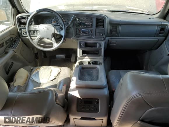 ✅ 2005 Chevrolet Suburban Z71 • VIN: 3GNFK16Z35G260337 • Лот: 69217274. Опубликован ранее на Copart с пробегом 331 546 миль. Бесплатный доступ к архиву аукционных продаж из США и подробный отчёт об истории автомобиля на DreamBid. Изображение 8.