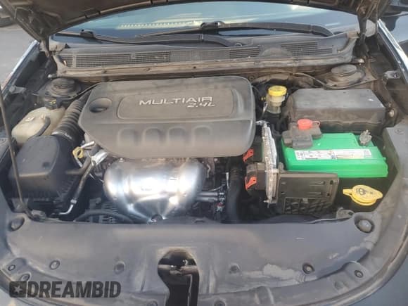 ✅ 2016 Dodge Dart SXT • VIN: 1C3CDFBB9GD577782 • Lot: 92537285. Wystawiony na Copart z przebiegiem 170 727 mil. Bezpłatny archiwum sprzedaży aukcyjnych z USA i szczegółowy raport historii pojazdu na DreamBid. Zdjęcie 11.