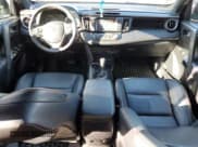 ✅ 2016 Toyota RAV4 SE • VIN: 2T3JFREV9GW489287 • Lot: 92236965. Wystawiony na Copart z przebiegiem 180 523 mil. Bezpłatny archiwum sprzedaży aukcyjnych z USA i szczegółowy raport historii pojazdu na DreamBid. Zdjęcie 8.