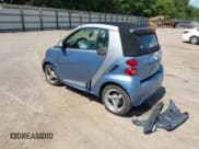 ✅ 2013 Smart fortwo Passion • VIN: WMEEK3BA0DK644925 • Lot: 42656798. Wystawiony na IAAI z przebiegiem 137 622 mil. Bezpłatny archiwum sprzedaży aukcyjnych z USA i szczegółowy raport historii pojazdu na DreamBid. Zdjęcie 3.