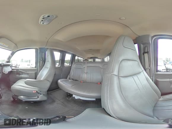 ✅ 2023 Chevrolet Express Passenger LS • VIN: 1GAZGNFP9P1125922 • Lot: 64642045. Listed on Copart with 41,915 mi. Free auction sales archive from the USA and detailed vehicle history report at DreamBid. Image 16.