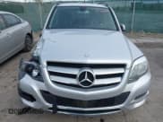 ✅ 2013 Mercedes-Benz GLK 350 • VIN: WDCGG8JB5DG061411 • Lot: 43665647. Wystawiony na IAAI z przebiegiem 86 688 mil. Bezpłatny archiwum sprzedaży aukcyjnych z USA i szczegółowy raport historii pojazdu na DreamBid. Zdjęcie 13.