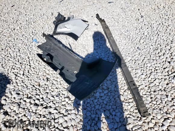 ✅ 2016 Subaru Crosstrek Premium • VIN: JF2GPABC3G8309563 • Lot: 92441695. Listed on Copart with 114,108 mi. Free auction sales archive from the USA and detailed vehicle history report at DreamBid. Image 13.