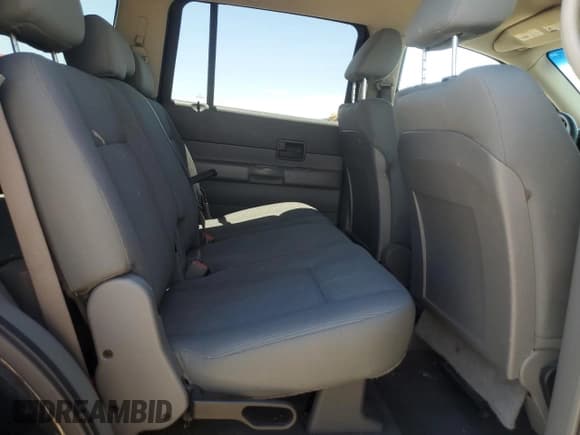 ✅ 2005 Dodge Durango SXT • VIN: 1D4HB38N25F552086 • Лот: 63787505. Опубликован ранее на Copart с пробегом 180 000 миль. Бесплатный доступ к архиву аукционных продаж из США и подробный отчёт об истории автомобиля на DreamBid. Изображение 11.