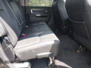 ✅ 2018 Ram 2500 Laramie • VIN: 3C6UR5NL4JG290867 • Lot: 42752033. Wystawiony na IAAI z przebiegiem 121 741 mil. Bezpłatny archiwum sprzedaży aukcyjnych z USA i szczegółowy raport historii pojazdu na DreamBid. Zdjęcie 8.