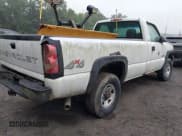✅ 2005 Chevrolet Silverado 2500HD Work Truck • VIN: 1GCHK24U75E302563 • Lot: 42897535. Wystawiony na IAAI z przebiegiem 224 776 mil. Bezpłatny archiwum sprzedaży aukcyjnych z USA i szczegółowy raport historii pojazdu na DreamBid. Zdjęcie 4.