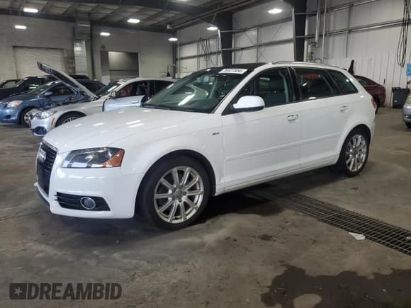 ✅ 2012 Audi A3 Premium Plus • VIN: WAUMFAFM9CA008481 • Lot: 70327554. Wystawiony na Copart z przebiegiem 198 347 mil. Bezpłatny archiwum sprzedaży aukcyjnych z USA i szczegółowy raport historii pojazdu na DreamBid. Zdjęcie 1.