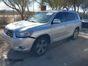 ✅ 2010 Toyota Highlander Sport • VIN: 5TDXK3EH4AS002230 • Лот: 42443643. Опубликован ранее на IAAI с пробегом 156 272 миль. Бесплатный доступ к архиву аукционных продаж из США и подробный отчёт об истории автомобиля на DreamBid. Изображение 17.