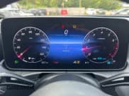 ✅ 2022 Mercedes-Benz C 300 • VIN: W1KAF4HB6NR066528 • Lot: 68215355. Wystawiony na Copart z przebiegiem 63 322 mil. Bezpłatny archiwum sprzedaży aukcyjnych z USA i szczegółowy raport historii pojazdu na DreamBid. Zdjęcie 8.