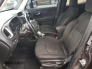 ✅ 2019 Jeep Renegade Latitude • VIN: ZACNJABB9KPK75853 • Lot: 82778435. Listed on Copart with Not provided. Free auction sales archive from the USA and detailed vehicle history report at DreamBid. Image 7.