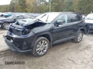 ✅ 2024 Toyota RAV4 XLE Premium • VIN: 2T3C1RFV7RW317400 • Lot: 43571076. Wystawiony na IAAI z przebiegiem 20 215 mil. Bezpłatny archiwum sprzedaży aukcyjnych z USA i szczegółowy raport historii pojazdu na DreamBid. Zdjęcie 21.