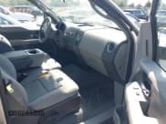 ✅ 2008 Ford F-150 STX • VIN: 1FTRX14W28FB95938 • Lot: 42830643. Wystawiony na IAAI z przebiegiem 105 091 mil. Bezpłatny archiwum sprzedaży aukcyjnych z USA i szczegółowy raport historii pojazdu na DreamBid. Zdjęcie 5.