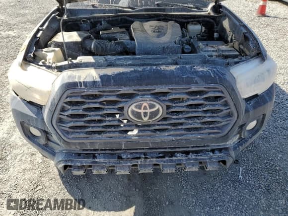 ✅ 2020 Toyota Tacoma TRD Off Road • VIN: 3TMCZ5AN9LM351291 • Lot: 82294775. Wystawiony na Copart z przebiegiem 46 004 mil. Bezpłatny archiwum sprzedaży aukcyjnych z USA i szczegółowy raport historii pojazdu na DreamBid. Zdjęcie 11.