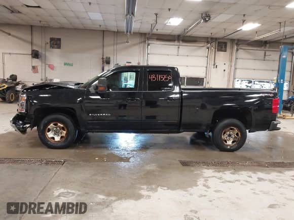 2017 Chevrolet Silverado 1500 LT с VIN 1GCVKREC5HZ407827, выставлен на аукционе IAAI как лот 43113250 с пробегом 111 688 миль миль и . История ставок и продаж доступна на DreamBid. Изображение 14.