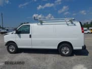 ✅ 2014 GMC Savana • VIN: 1GTZ7TCA3E1200610 • Lot: 42336701. Wystawiony na IAAI z przebiegiem 177 836 mil. Bezpłatny archiwum sprzedaży aukcyjnych z USA i szczegółowy raport historii pojazdu na DreamBid. Zdjęcie 14.