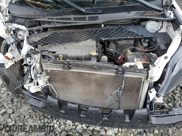 ✅ 2014 Toyota Sienna SE • VIN: 5TDXK3DC7ES447878 • Lot: 56487005. Listed on Copart with 105,577 mi. Free auction sales archive from the USA and detailed vehicle history report at DreamBid. Image 12.