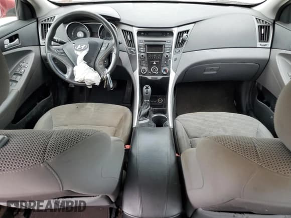 ✅ 2014 Hyundai Sonata GLS • VIN: 5NPEB4AC9EH843978 • Lot: 69616764. Listed on Copart with 152,229 mi. Free auction sales archive from the USA and detailed vehicle history report at DreamBid. Image 8.