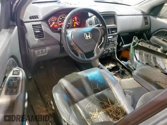 ✅ 2007 Honda Pilot EX-L • VIN: 5FNYF18727B012638 • Лот: 93370685. Опубликован ранее на Copart с пробегом 257 645 миль. Бесплатный доступ к архиву аукционных продаж из США и подробный отчёт об истории автомобиля на DreamBid. Изображение 8.