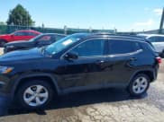 ✅ 2018 Jeep Compass Latitude • VIN: 3C4NJCBB5JT194919 • Lot: 42297016. Listed on IAAI with 92,576 mi. Free auction sales archive from the USA and detailed vehicle history report at DreamBid. Image 14.