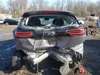 ✅ 2023 Chevrolet Bolt EV 2LT • VIN: 1G1FX6S0XP4132958 • Lot: 42522345. Wystawiony na Copart z przebiegiem 36 919 mil. Bezpłatny archiwum sprzedaży aukcyjnych z USA i szczegółowy raport historii pojazdu na DreamBid. Zdjęcie 6.