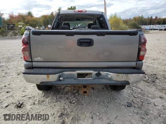 ✅ 2006 Chevrolet Silverado 1500 LT1 • VIN: 2GCEK13Z861280909 • Лот: 73757064. Опубликован ранее на Copart с пробегом Не указан. Бесплатный доступ к архиву аукционных продаж из США и подробный отчёт об истории автомобиля на DreamBid. Изображение 6.