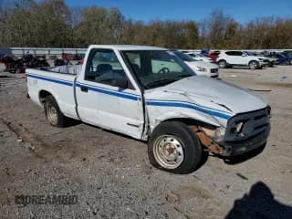 ✅ 1996 Chevrolet S-10 • VIN: 1GCCS14X5TK209523 • Лот: 81733354. Опубликован ранее на Copart с пробегом 246 455 миль. Бесплатный доступ к архиву аукционных продаж из США и подробный отчёт об истории автомобиля на DreamBid. Изображение 4.