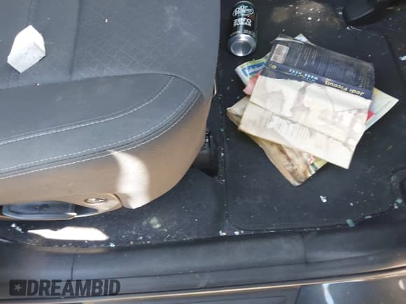 ✅ 2020 Kia Sorento L • VIN: 5XYPG4A30LG626897 • Лот: 43435589. Опубликован ранее на IAAI с пробегом 59 319 миль. Бесплатный доступ к архиву аукционных продаж из США и подробный отчёт об истории автомобиля на DreamBid. Изображение 12.