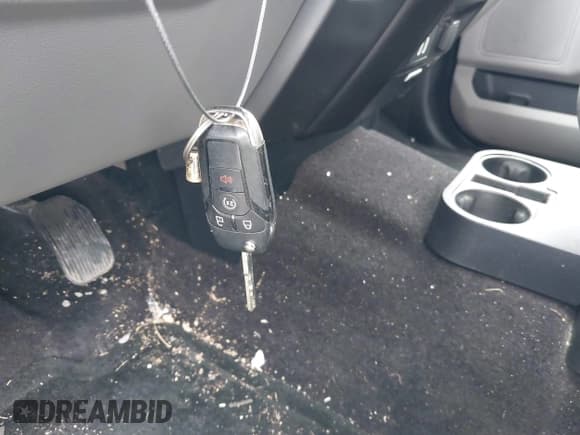 ✅ 2016 Ford F-150 XLT • VIN: 1FTEW1E83GFC81887 • Lot: 42051744. Wystawiony na IAAI z przebiegiem 129 635 mil. Bezpłatny archiwum sprzedaży aukcyjnych z USA i szczegółowy raport historii pojazdu na DreamBid. Zdjęcie 11.