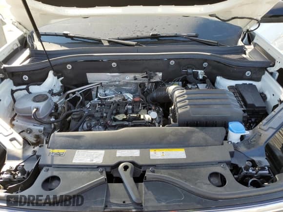 ✅ 2024 Volkswagen Atlas Peak Edition SEL • VIN: 1V2GR2CA9RC568696 • Lot: 81462615. Listed on Copart with 20,394 mi. Free auction sales archive from the USA and detailed vehicle history report at DreamBid. Image 12.