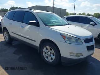 ✅ 2011 Chevrolet Traverse LS • VIN: 1GNKREED5BJ197260 • Lot: 43369876. Wystawiony na IAAI z przebiegiem Nie podano. Bezpłatny archiwum sprzedaży aukcyjnych z USA i szczegółowy raport historii pojazdu na DreamBid. Zdjęcie 1.