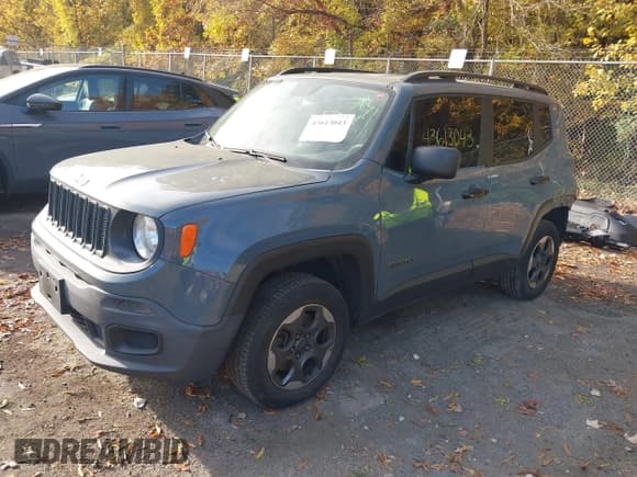 ✅ 2017 Jeep Renegade Sport • VIN: ZACCJBAB7HPE87600 • Lot: 43613043. Wystawiony na IAAI z przebiegiem 204 053 mil. Bezpłatny archiwum sprzedaży aukcyjnych z USA i szczegółowy raport historii pojazdu na DreamBid. Zdjęcie 2.