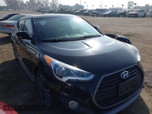 ✅ 2016 Hyundai Veloster Turbo Rally Edition • VIN: KMHTC6AE9GU262731 • Лот: 43566681. Опубликован ранее на IAAI с пробегом 72 683 миль. Бесплатный доступ к архиву аукционных продаж из США и подробный отчёт об истории автомобиля на DreamBid. Изображение 1.