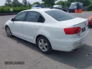 ✅ 2014 Volkswagen Jetta TDI w/Premium/Nav • VIN: 3VWLL7AJ4EM430524 • Lot: 42268673. Wystawiony na IAAI z przebiegiem 137 721 mil. Bezpłatny archiwum sprzedaży aukcyjnych z USA i szczegółowy raport historii pojazdu na DreamBid. Zdjęcie 3.