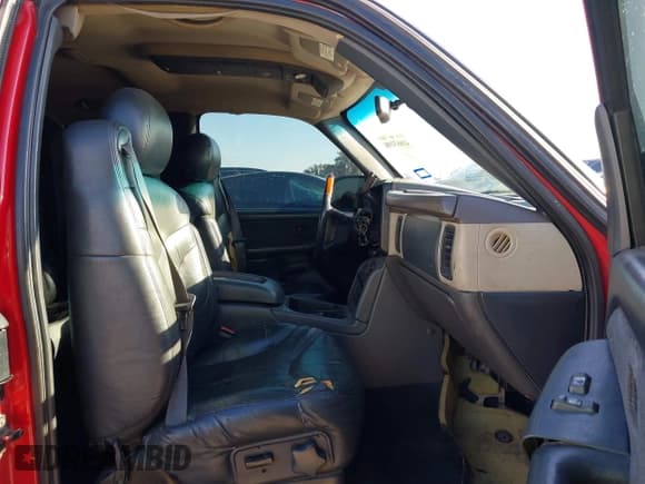 ✅ 1999 GMC Sierra 1500 SLE • VIN: 1GTEK19T8XZ512050 • Лот: 41663198. Опубликован ранее на IAAI с пробегом 183 266 миль. Бесплатный доступ к архиву аукционных продаж из США и подробный отчёт об истории автомобиля на DreamBid. Изображение 5.