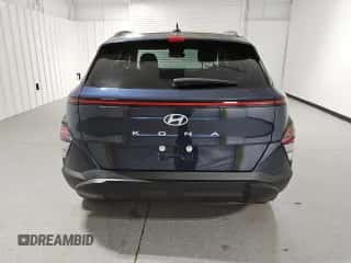 2025 Hyundai Kona SEL with VIN KM8HB3AB8SU217124, listed as a Copart auction lot 86003554 with 3,005 mi miles and Clean title. Bid and sale history available at DreamBid. Image 6.