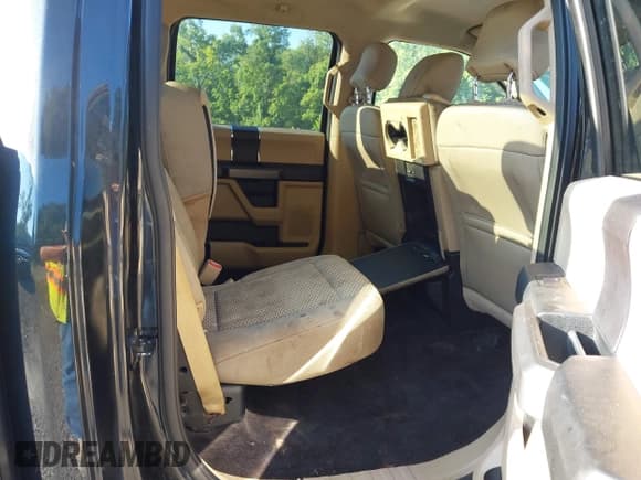 ✅ 2015 Ford F-150 XLT • VIN: 1FTEW1EP7FFC37364 • Lot: 42578852. Listed on IAAI with 84,465 mi. Free auction sales archive from the USA and detailed vehicle history report at DreamBid. Image 8.