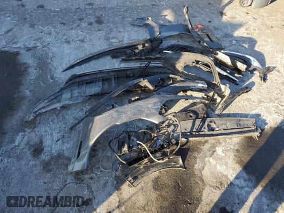 ✅ 2018 Buick Regal Preferred • VIN: W04GU8SX4J1140196 • Лот: 89330985. Опубликован ранее на Copart с пробегом 42 690 миль. Бесплатный доступ к архиву аукционных продаж из США и подробный отчёт об истории автомобиля на DreamBid. Изображение 12.