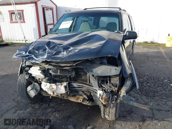 ✅ 2001 Ford Explorer XLS • VIN: 1FMZU72E21ZA10759 • Lot: 41633672. Listed on IAAI with 180,478 mi. Free auction sales archive from the USA and detailed vehicle history report at DreamBid. Image 6.