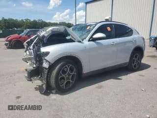 ✅ 2022 Alfa Romeo Stelvio Ti • VIN: ZASPAKBN0N7D46121 • Lot: 81038575. Wystawiony na Copart z przebiegiem Nie podano. Bezpłatny archiwum sprzedaży aukcyjnych z USA i szczegółowy raport historii pojazdu na DreamBid. Zdjęcie 1.