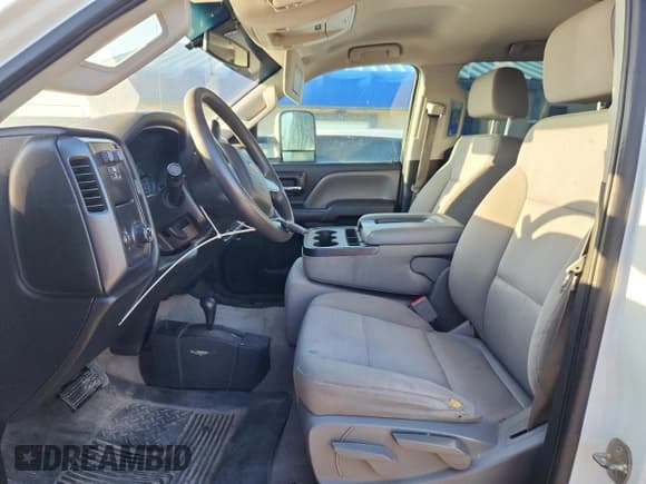 ✅ 2015 Chevrolet Silverado 2500HD Work Truck • VIN: 1GC1KUEG1FF116793 • Lot: 80794005. Listed on Copart with 221,199 mi. Free auction sales archive from the USA and detailed vehicle history report at DreamBid. Image 7.