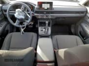 ✅ 2026 Honda CR-V EX • VIN: 2HKRS4H44TH419783 • Lot: 93431045. Wystawiony na Copart z przebiegiem 165 mil. Bezpłatny archiwum sprzedaży aukcyjnych z USA i szczegółowy raport historii pojazdu na DreamBid. Zdjęcie 8.