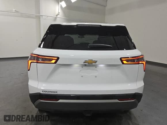 ✅ 2025 Chevrolet Equinox FWD LT • VIN: 3GNAXHEG5SL324840 • Lot: 91717375. Listed on Copart with 16,369 mi. Free auction sales archive from the USA and detailed vehicle history report at DreamBid. Image 6.