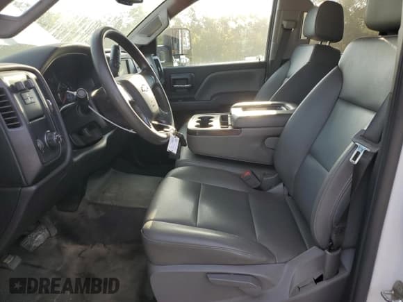 ✅ 2019 Chevrolet Silverado 2500HD Work Truck • VIN: 2GC2CREG7K1141472 • Лот: 71944694. Опубликован ранее на Copart с пробегом 278 176 миль. Бесплатный доступ к архиву аукционных продаж из США и подробный отчёт об истории автомобиля на DreamBid. Изображение 7.